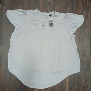 Torrid‎ Light Gray Flutter Sleeve Blouse